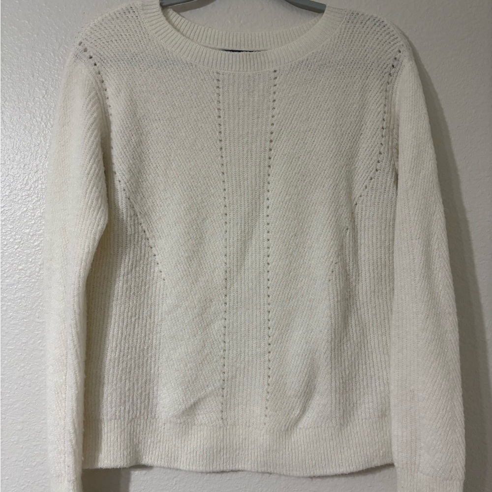 Banana Republic Cream Women's Crew Neck Sweater